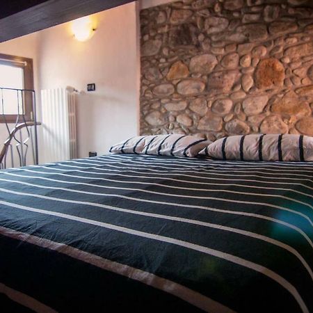 Piccola Casa Vacanze - Small Vacation House Porto Valtravaglia Eksteriør billede